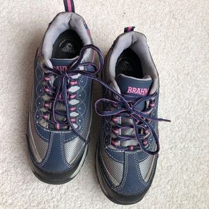 Brahma Women’s 8 Steel Toe/Slip Resistant/Oil Resistant Sneaker Style Work Shoes